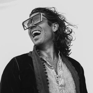 Meet your Posher, Jason